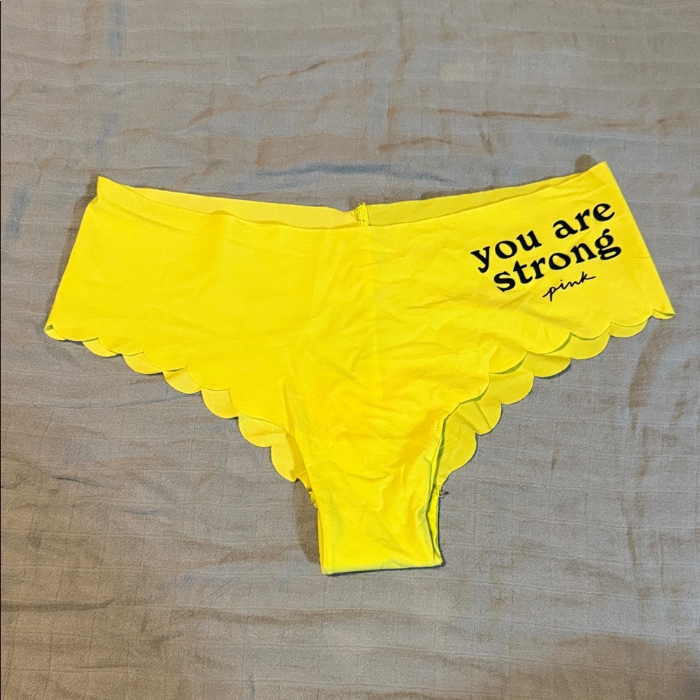 PINK Victoria's Secret Cheekster Panties